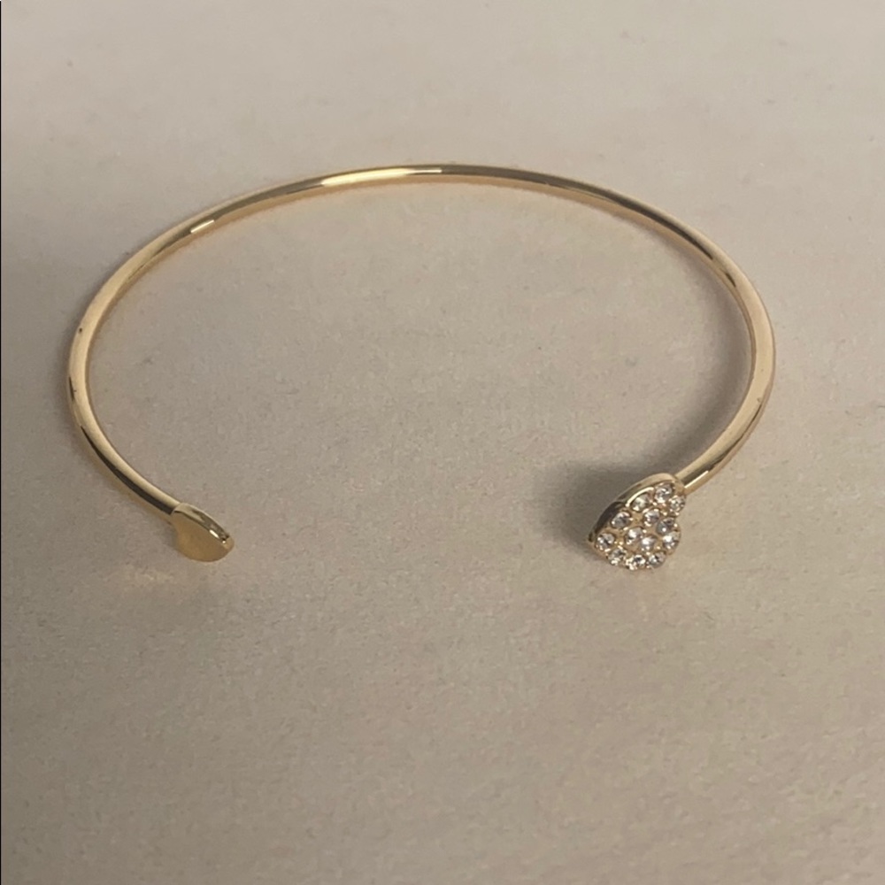 🌼2/$25🌼 Golden Rhinestone Heart Cuff - Picture 9 of 11